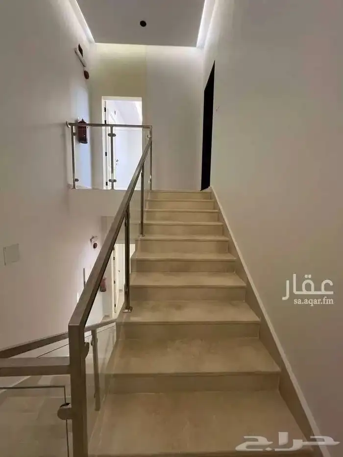 تاون هاوس للبيع بحي ظهرة لبن 17