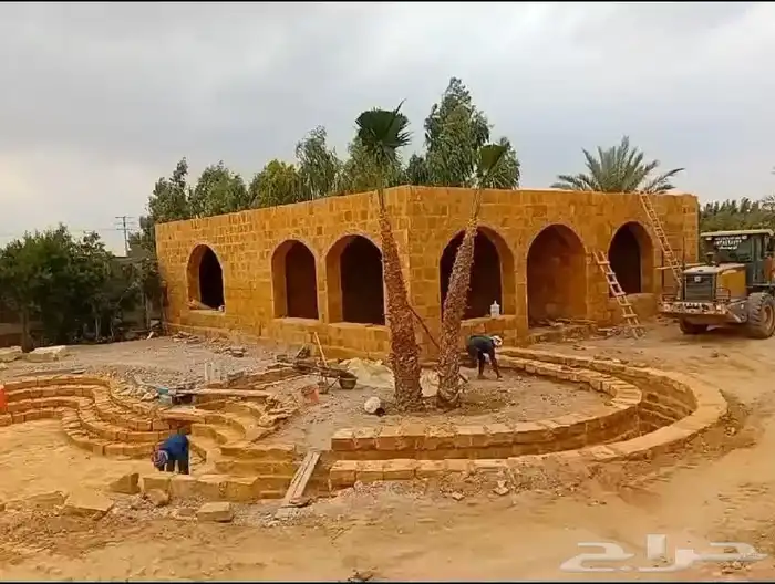 عندنا قسم خاص التراث واعمال الحجر 2