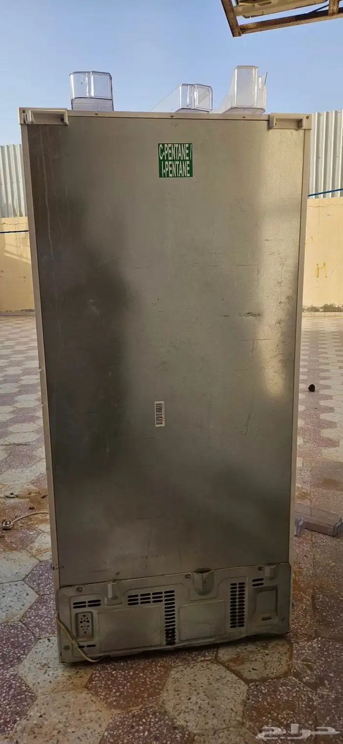 ثلاجة للبيع 1