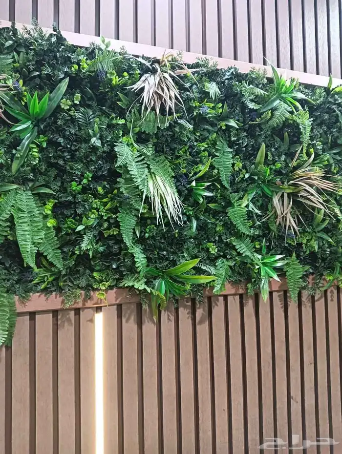 تكسيات جدارية ديكورات العشب الصناعي 0