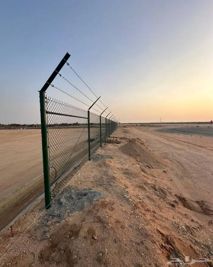 مقاولات شبوك واسياج حكوميه بجميع انواعها حسب المواصفات 3