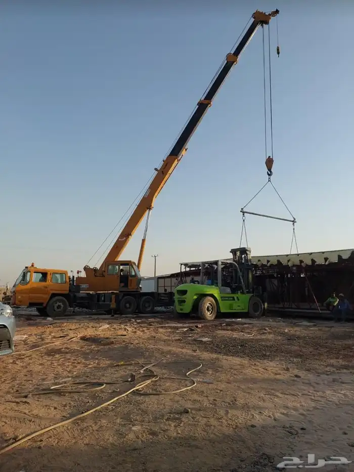 فوركلفت رافعات شوكيه كرينات للأيجار 9