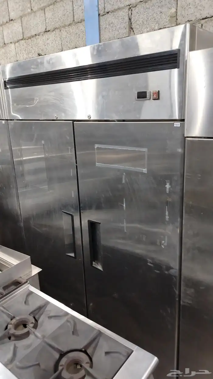 معدات مطاعم ومخابز وحلويات و كافيهات مستخدم   للتوا 2