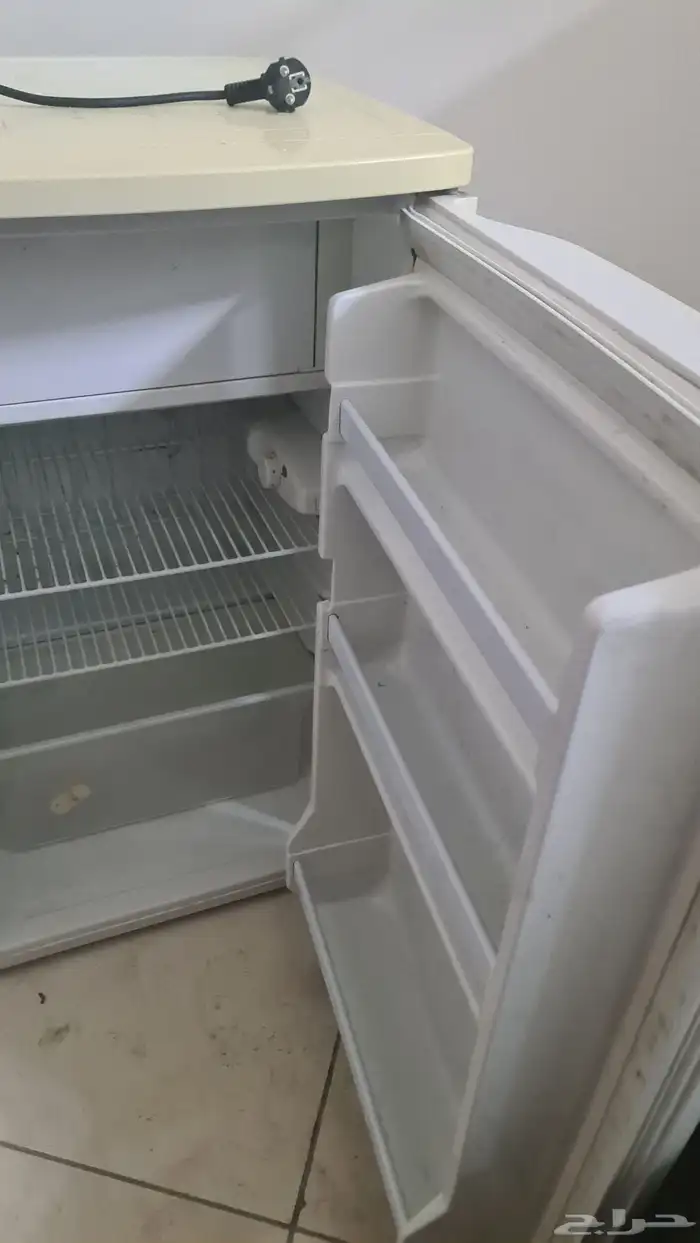 Fridge for sale 3