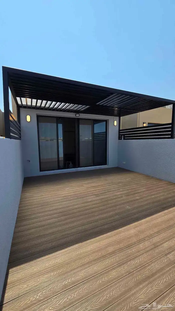 جلسات خارجيه مظلات برجولات بديل خشب خارجي احواض تشجير 0