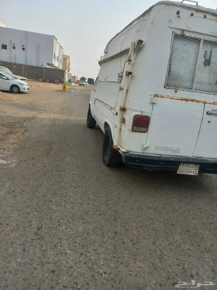 فان شفروليه موديل 1988 6