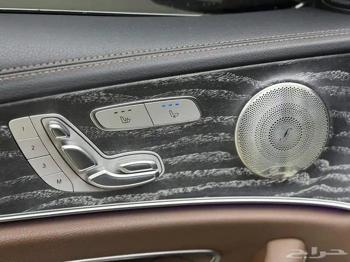 MERCEDES E350 2022 11