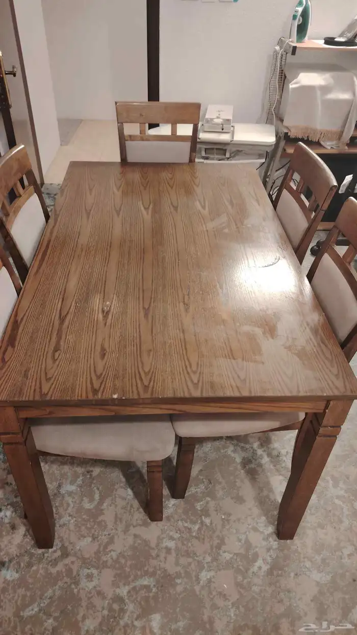 طاولة طعام ب5 كراسي للبيع 2