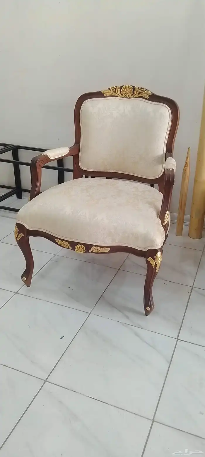 لجميع انواع الكراسي والطاولات 5