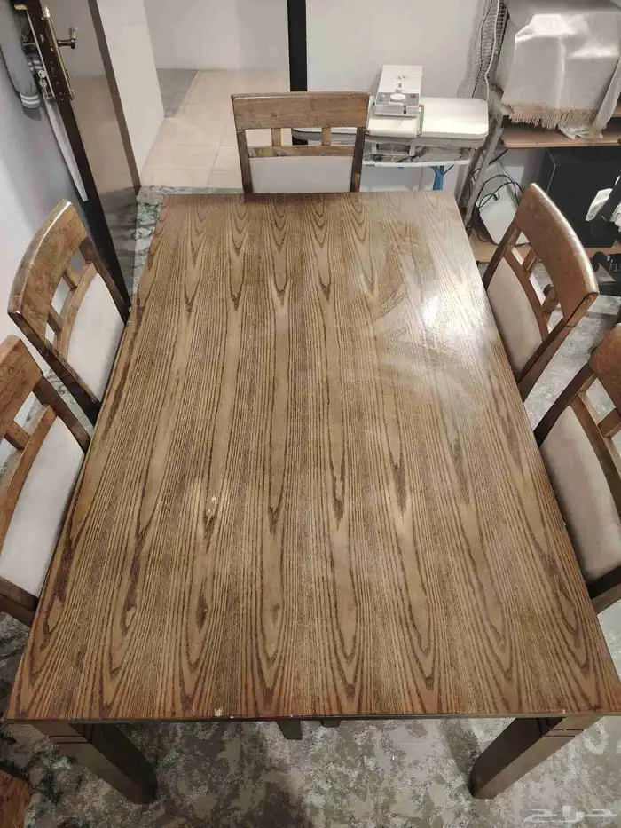 طاولة طعام ب5 كراسي للبيع 0