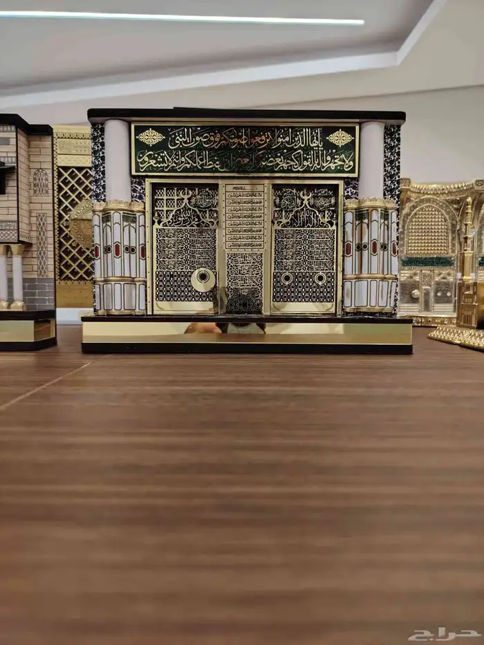 مجسمات هدايا تذكاريه فاخره 9