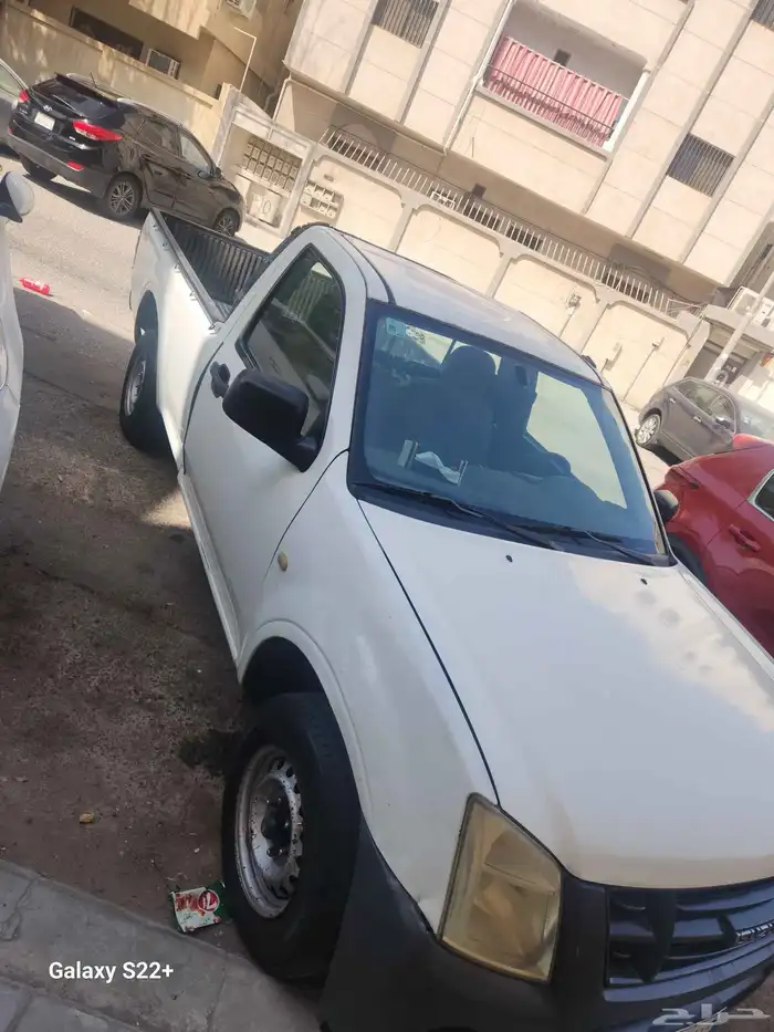 Isuzu 2009 model for sale in Khobar   WhatsApp 8