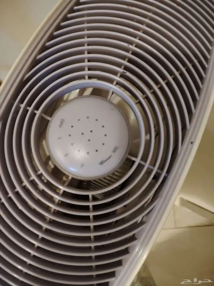 اثاث منزلي للبيع وطاولات 3