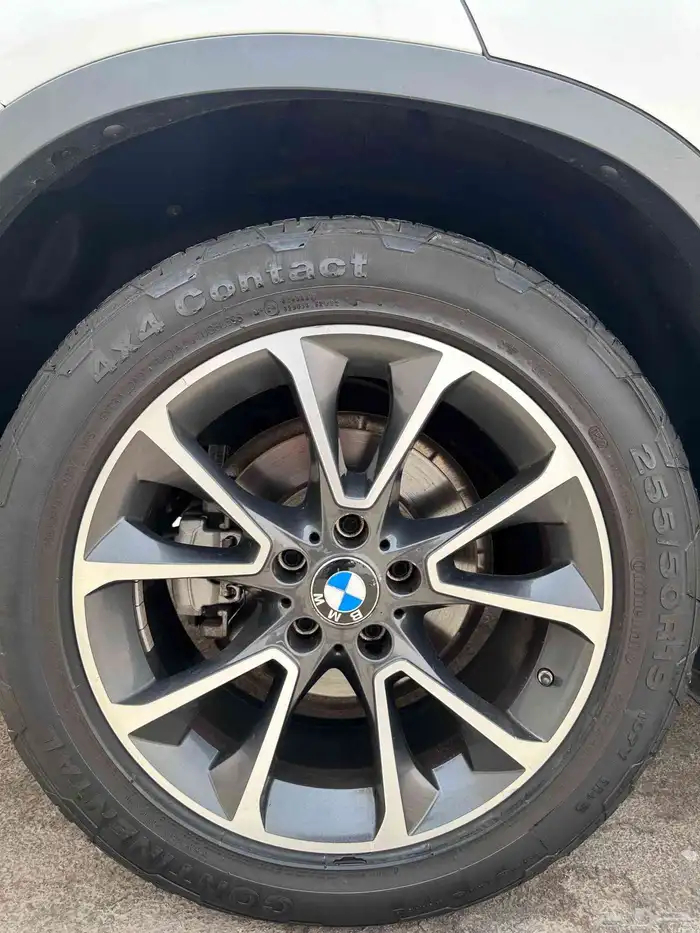 BMW X5 2017 V6 فل كامل لوحات اماراتية 9