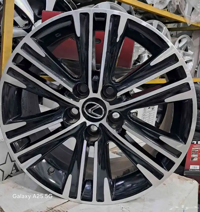 جنوط لكزس اصلي مقاس 17 0