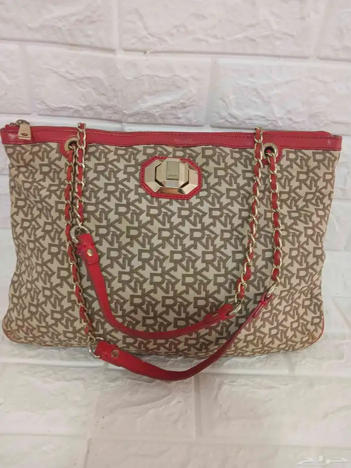 شنط ماركة دكنى dkny اصلى 31