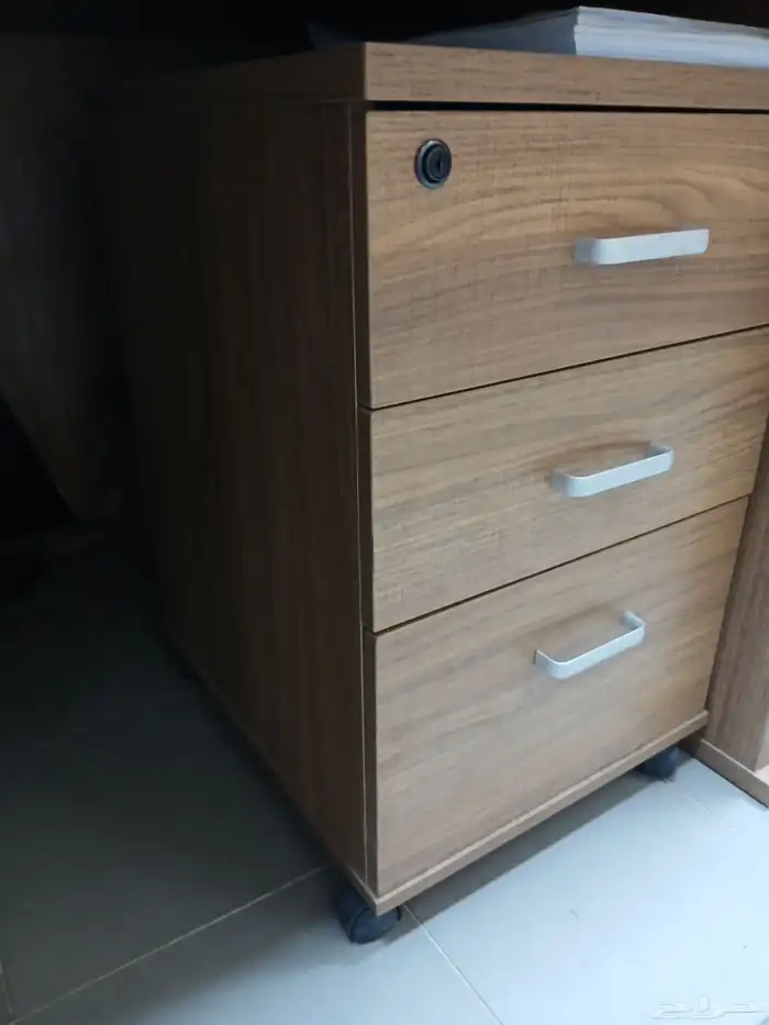 مكتب للبيع 2