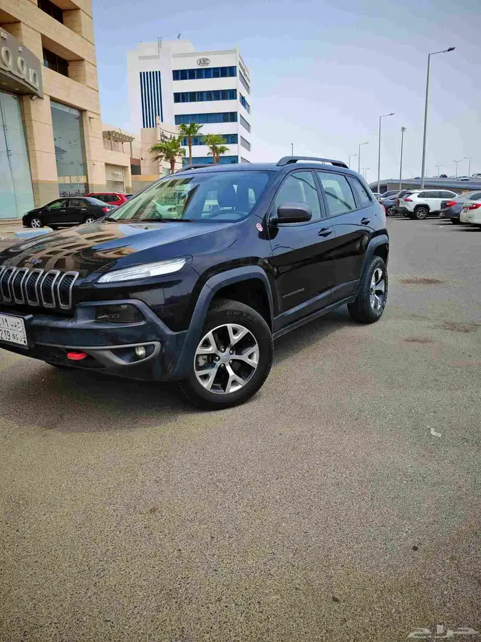 جيب شروكي 2015 فل كامل 2