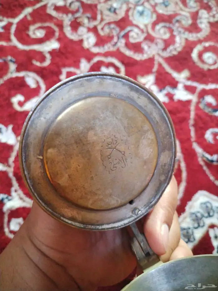 للبيع دله له مايقرب 70 سنه والبيع لاعلئ حد 3