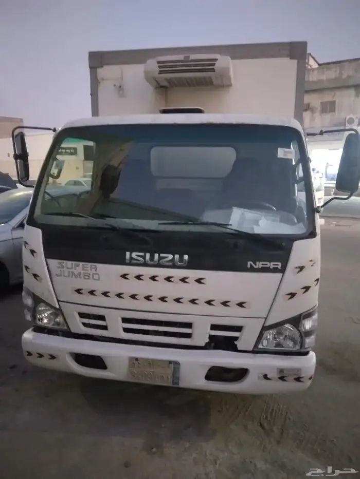 ايسوزو دينا 2008 0