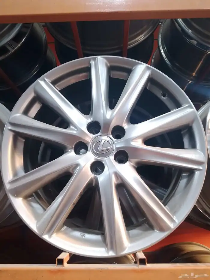 جنوط لكزس350 GS موديل2014 مقاس19 اصلي وكاله 1