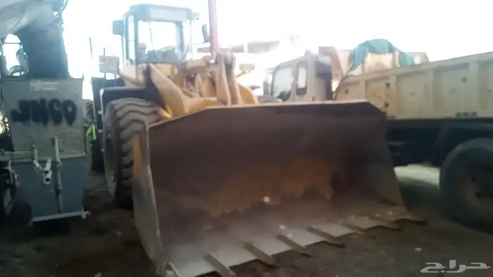رصاصه كبيرة cat و قريدر shantui و شيول komatsu للايجار 1