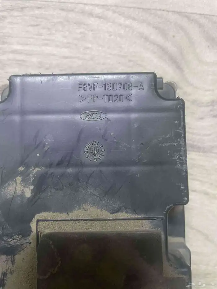 جهاز الانوار و مفتاح التحكم فورد أو تاون كار 2