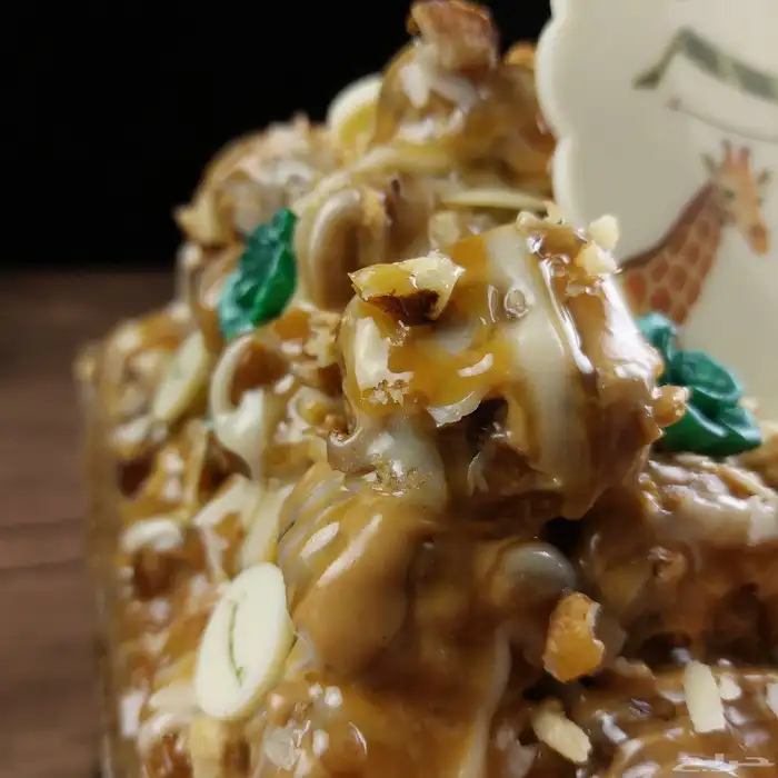 كوكيز وشوكلاتة وتمر محشي 22