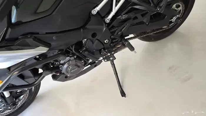 Suzuki gsx-s1000gx 2024 4000 km 9