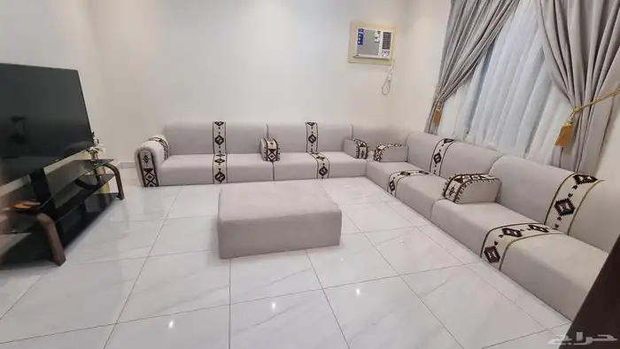 كنب الهبه تفصيل وجاهز يوجد تنجيد لجميعالكنب يوجد تقسيط 36