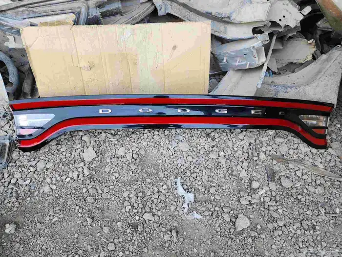 اسطب شنطه دوج تشارجر 2015-2024 2