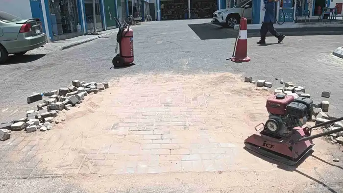 معلم انترلوك وبلاط تركيب انترلوك وبندوره وبلاط ابوهنا لتشطي 2