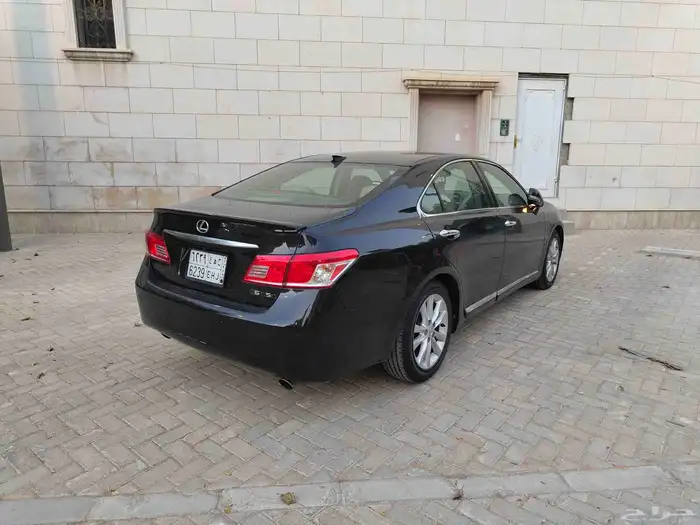 لكزس ES350 للبيع او البدل بسيارة رياضية 6