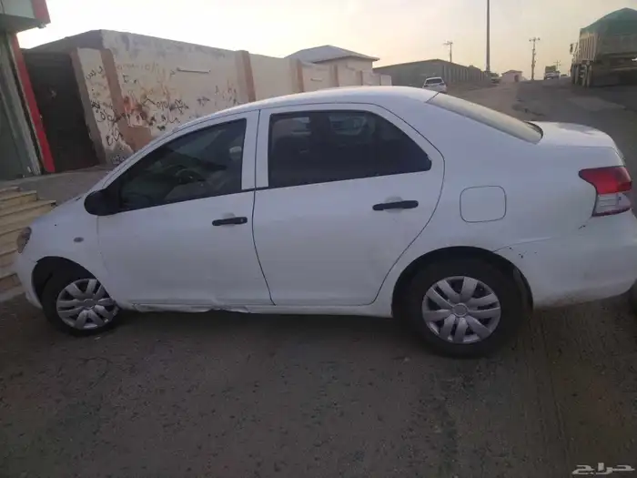 يارس 2012 نظيفه ع الشرط 3