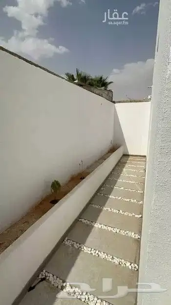 دور للبيع بحي المعيزيلة 6