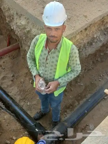 سباك داخلي هو شبكات ارضيه تاسيسات وصيانه ومعارضه تسريبات 5
