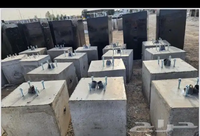 يوجد لدينا منتجات جميع المقاصات من الحواجز الخرصانيه وبافضل 0