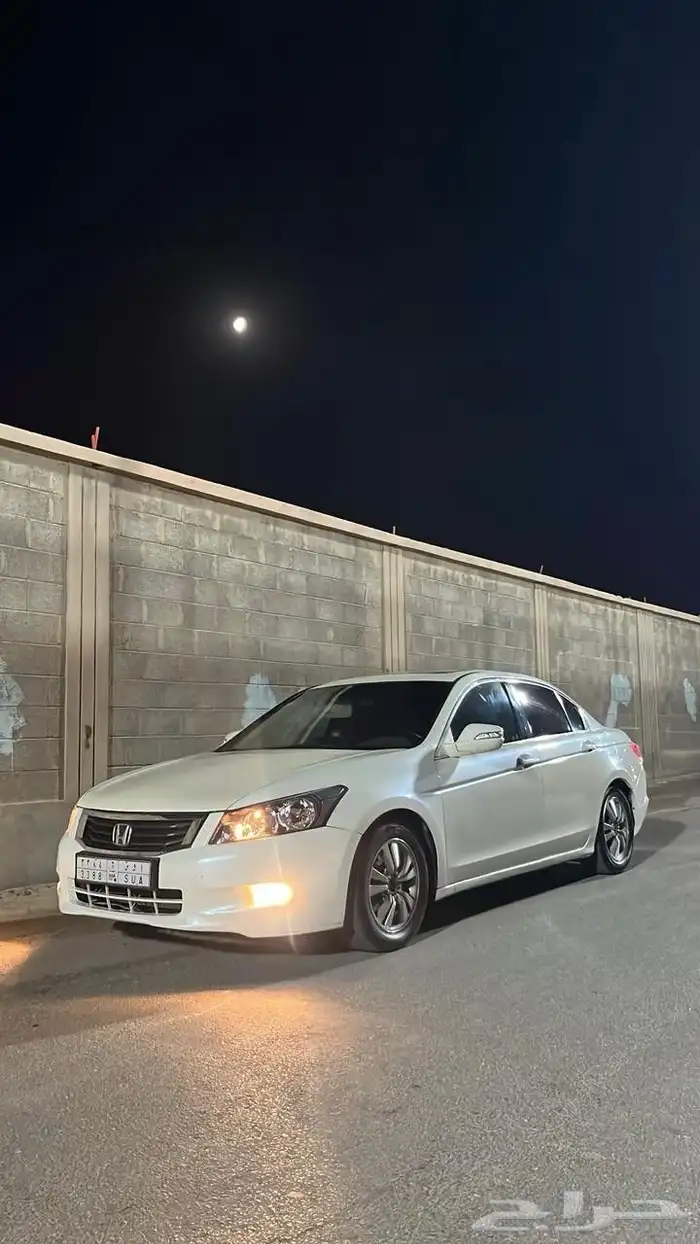 هوندا اكورد 1