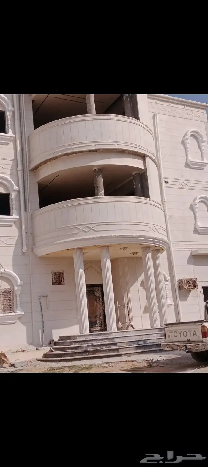 فني لياسه ملونه وكسر رخام اسباني 9