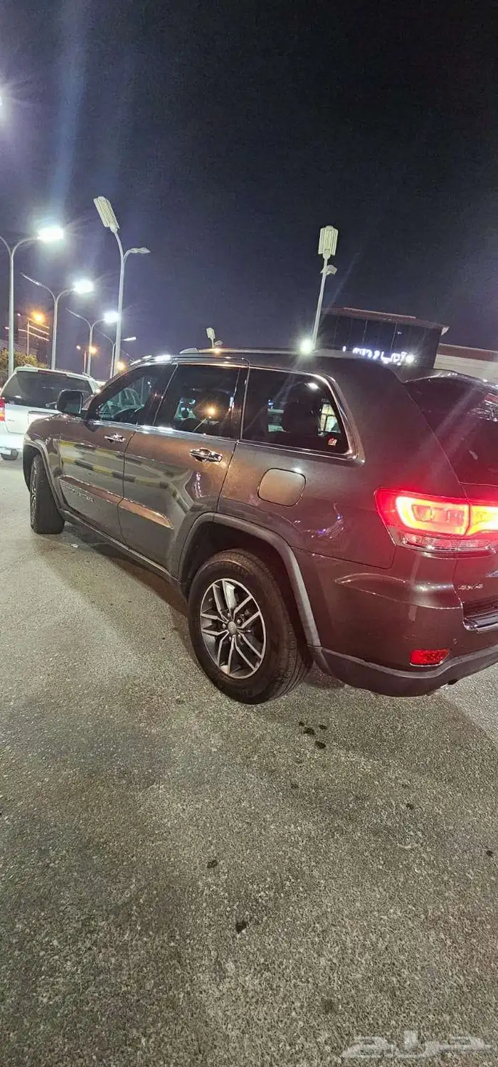 jeep grand Cherokee 2017 جيب جراند شروكي limited 6
