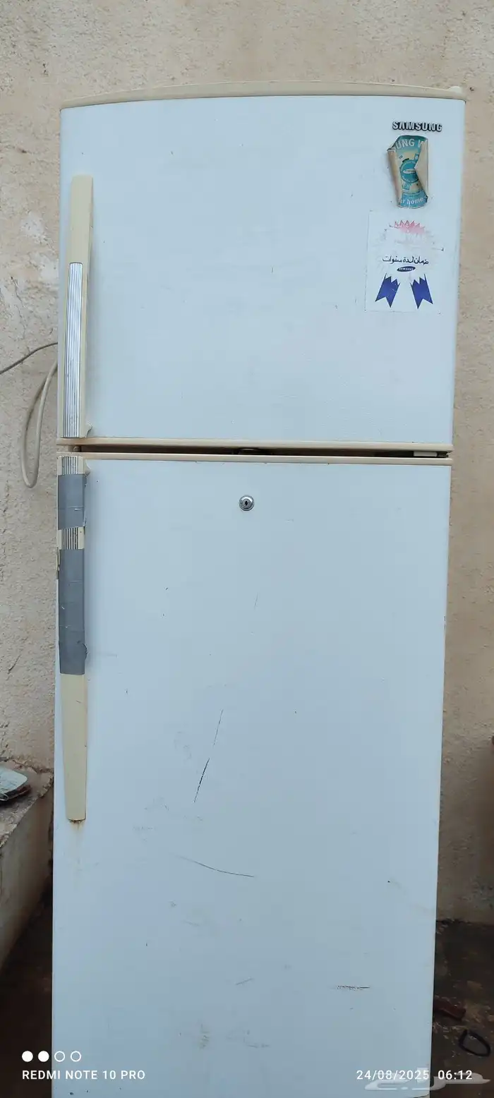ثلاجه للبيع 0