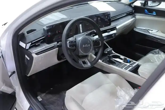 كيا K5 2025 استاندر مطور بانوراما متوفرة الان بسعر مميز احجز 7