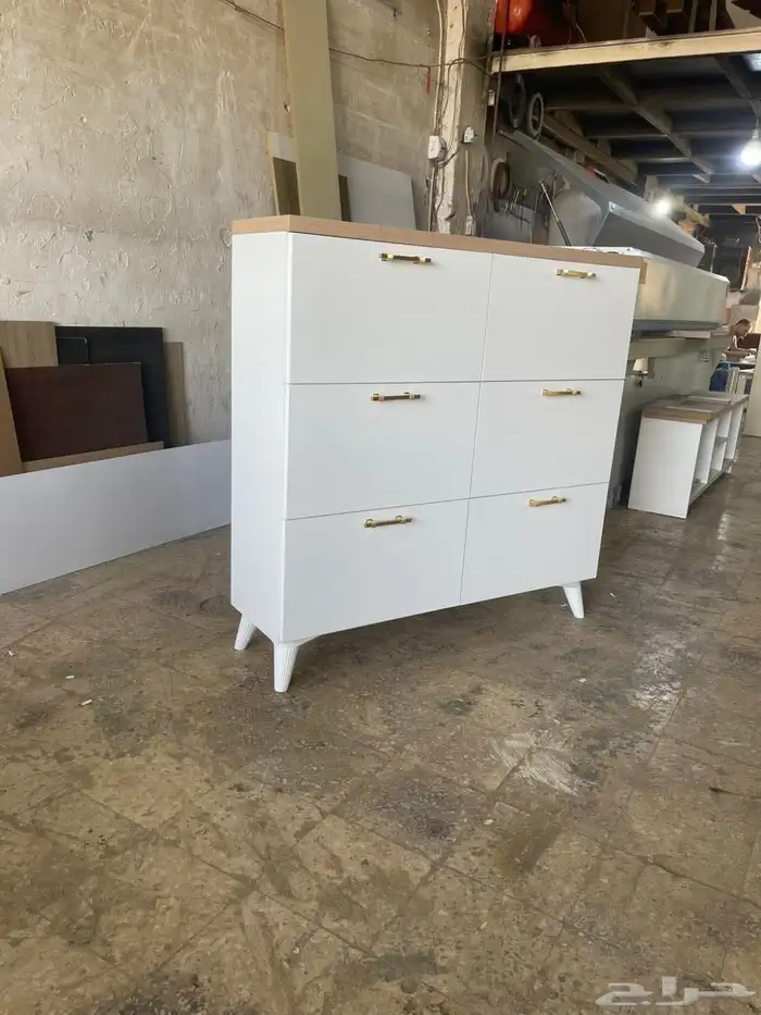 منجرة متكاملة   أثاث وديكورات خشبية . 9