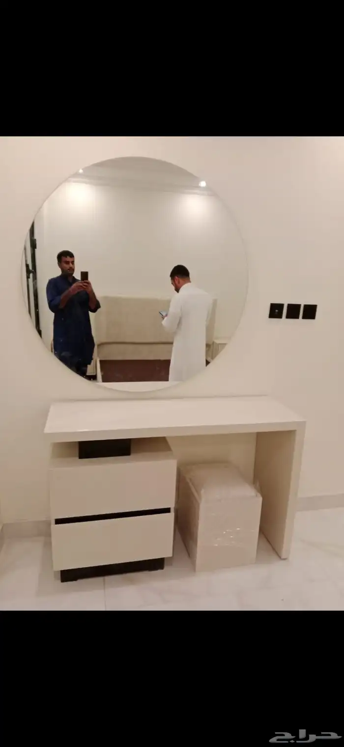 سرير مرتبه غرفه نوم تسريحه كمدينه لحاف لباد كلو شي موجود 5