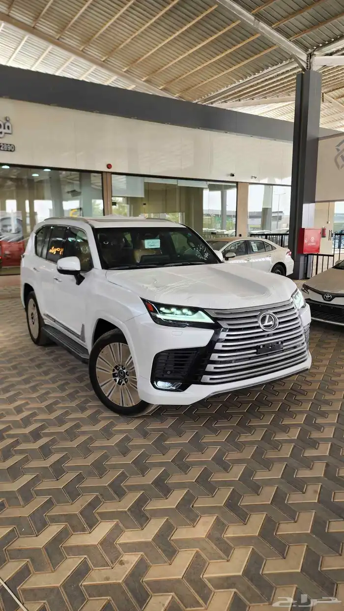 لكزس LX600 BB سعودي ابيض دخليه اف وايت 2025 ( بطاقه جمركيه ) 1