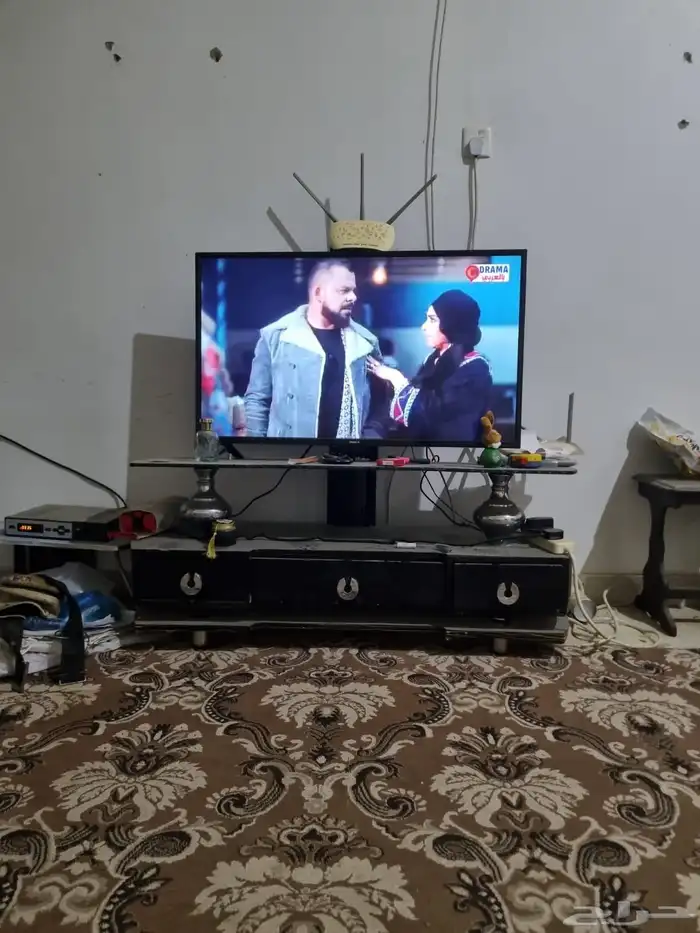 شاشة سمارت مقاس 42 شغله اليوتيوب وكل البرامج 3