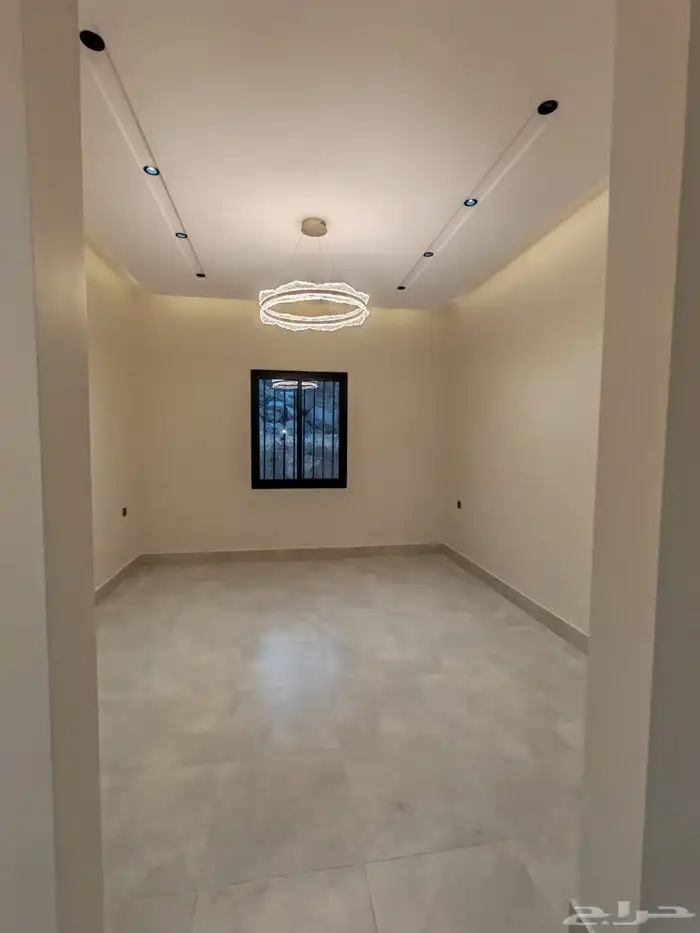 للبيع شقق علويه vip مدينه ابها بالقرب من حديقه المليون 14