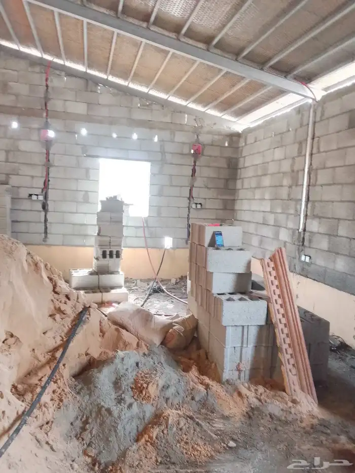 عمال مساح تكسير مباني بلاط اسفلت وجيه طرق شوارع ترميمات ميام 0