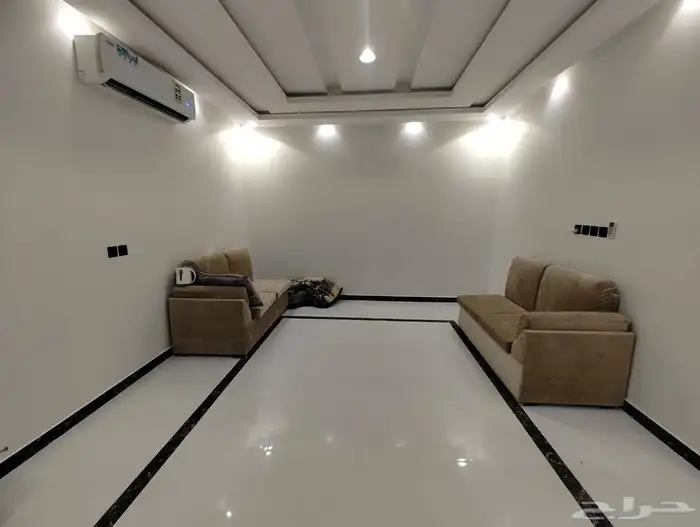 للبيع فيلا دوبلكس حي طويق 2