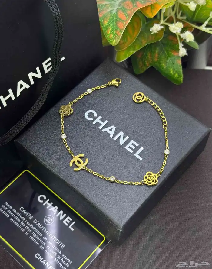 اطقم ماركات متنوعة سلسال واساور نسائية 17